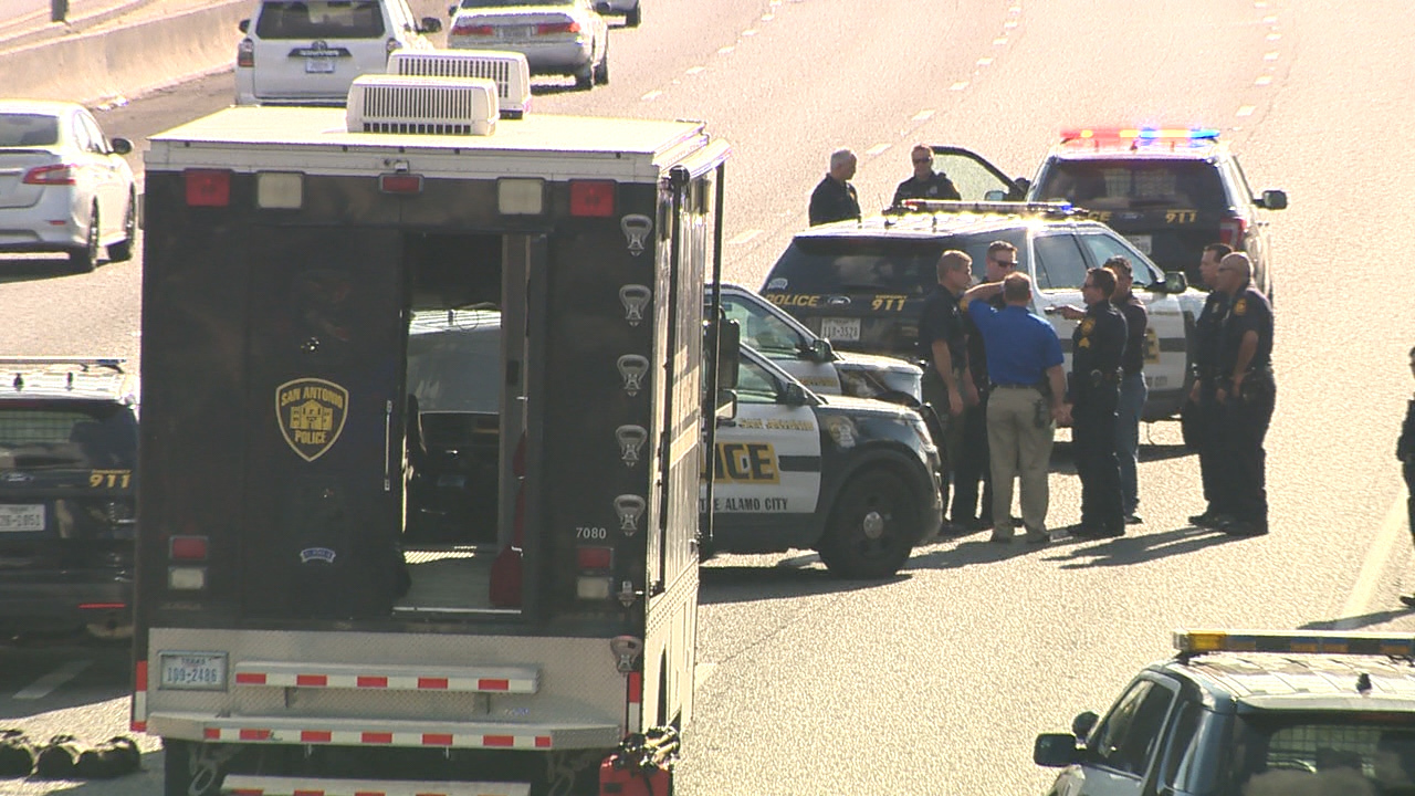 Suspect kills self after leading police on high-speed chase - KSAT San Antonio