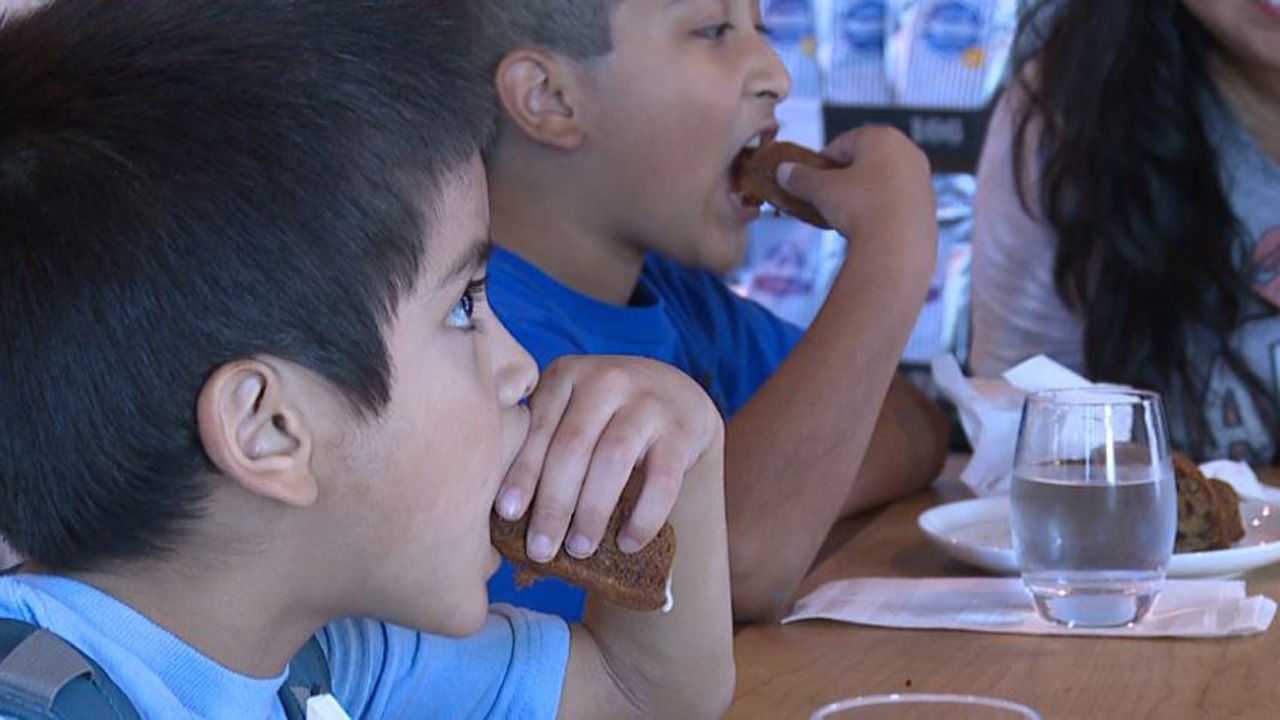 New study suggests early introduction to foods may help food allergies - KSAT San Antonio