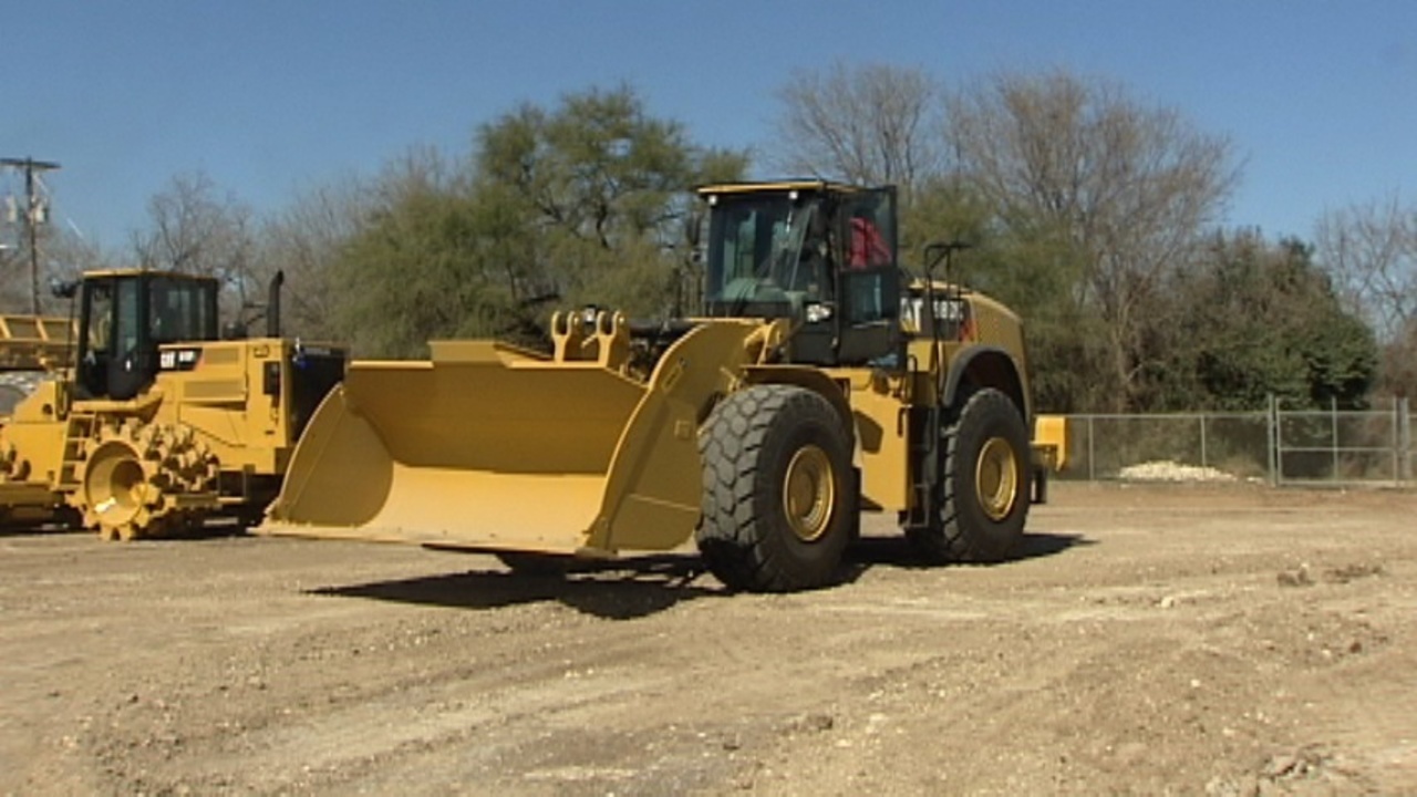 Holt CAT to expand SA headquarters