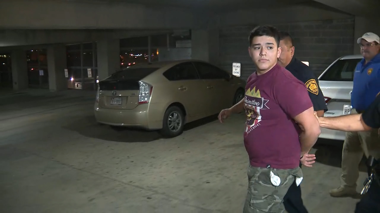 Lemon Law Texas >> Police arrest man in connection to fatal South Side shooting Lemon Law Texas >> Police arrest man in connection to fatal South Side shooting