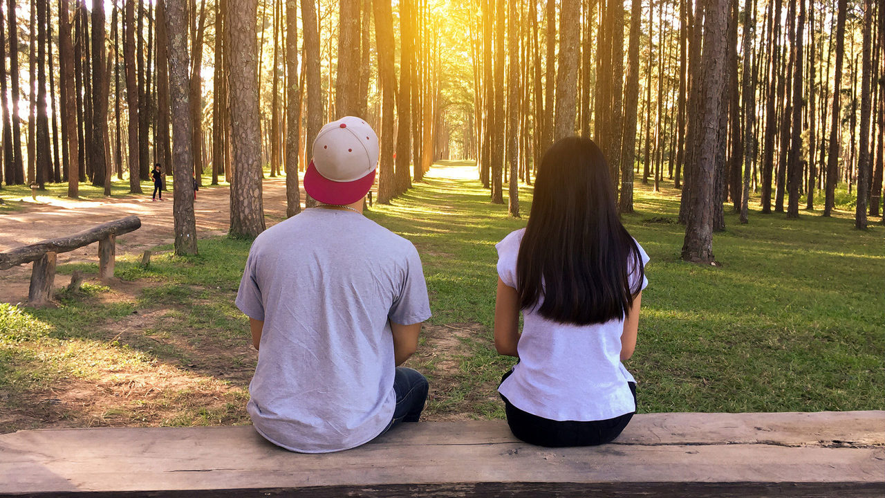 Teens are less depressed when they don't date, study finds